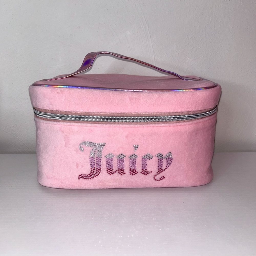 Juicy Couture Cosmetic Bag Pink.